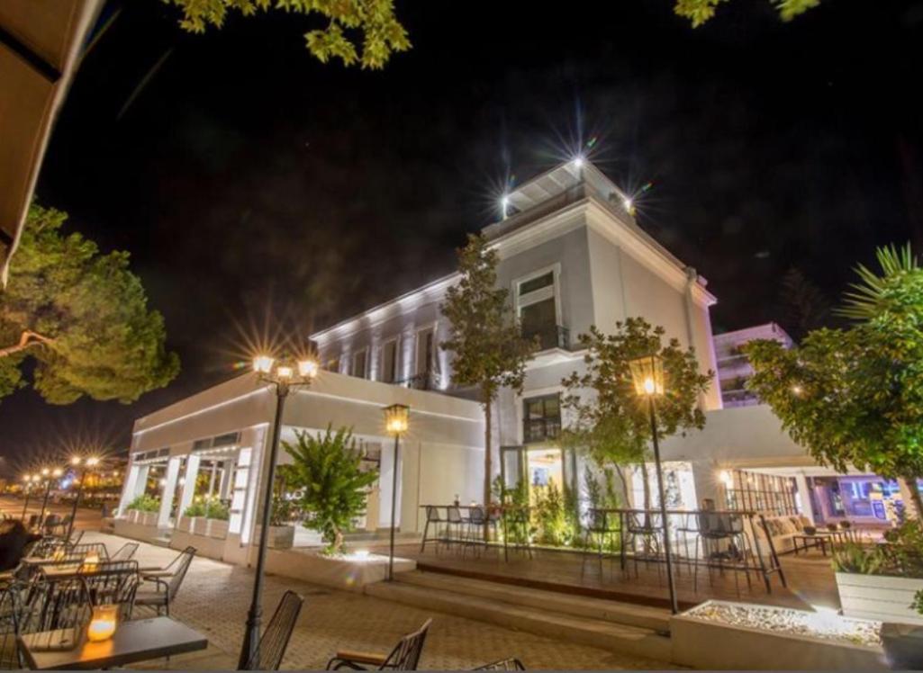 Panellinion Luxury Rooms Kalamata Exterior foto